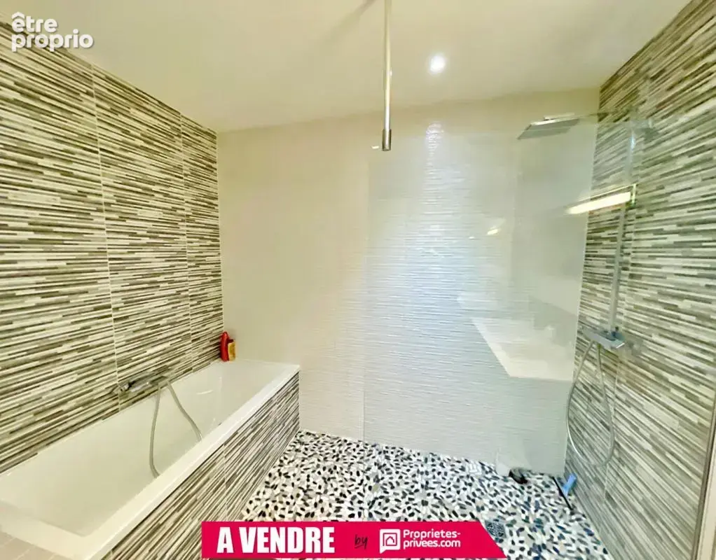 Maison Eysines 6 pièce(s) 170 m2 piscine dépendance double garage - photo 11