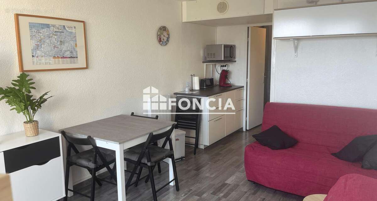 Appartement à LE CHATEL