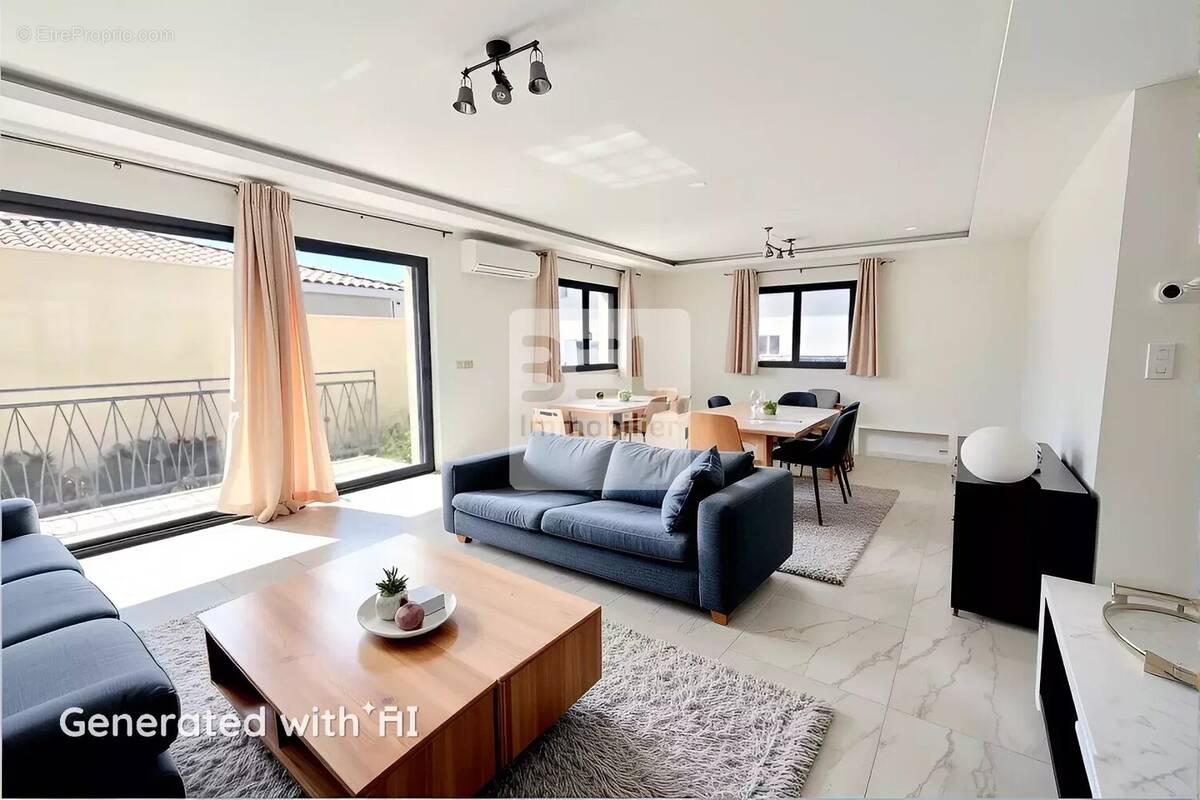 Appartement à LAUDUN-L'ARDOISE