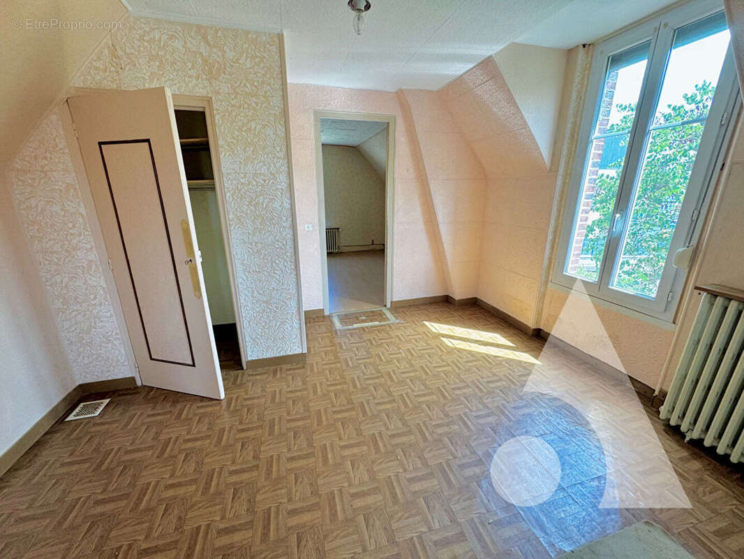 Maison Sainte Savine 4 pièce(s) 93 m2 - photo 9