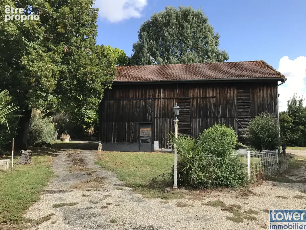 Superbe corps de ferme sur 1 hectare avec gite indépendant à rénover, séchoir à tabac et nombreuses dépendance - photo 19