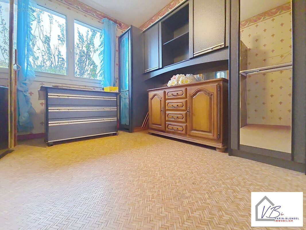 Chambre 2 - Maison à GRAND-CAMP