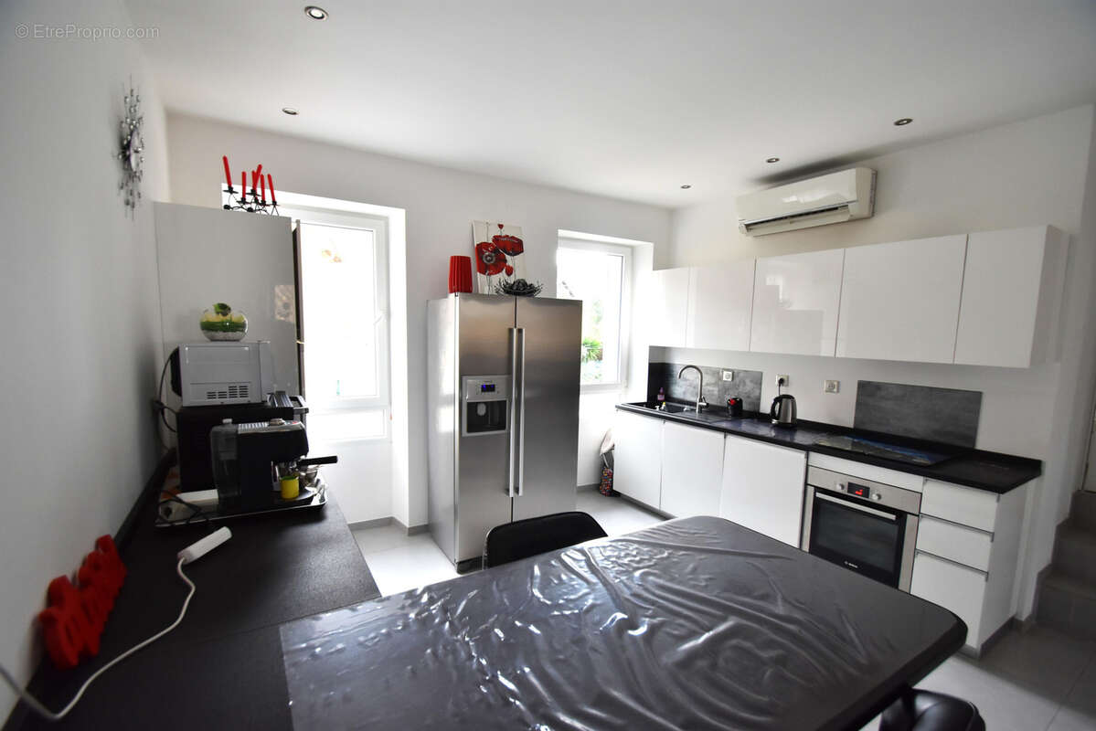 Appartement à GATTIERES