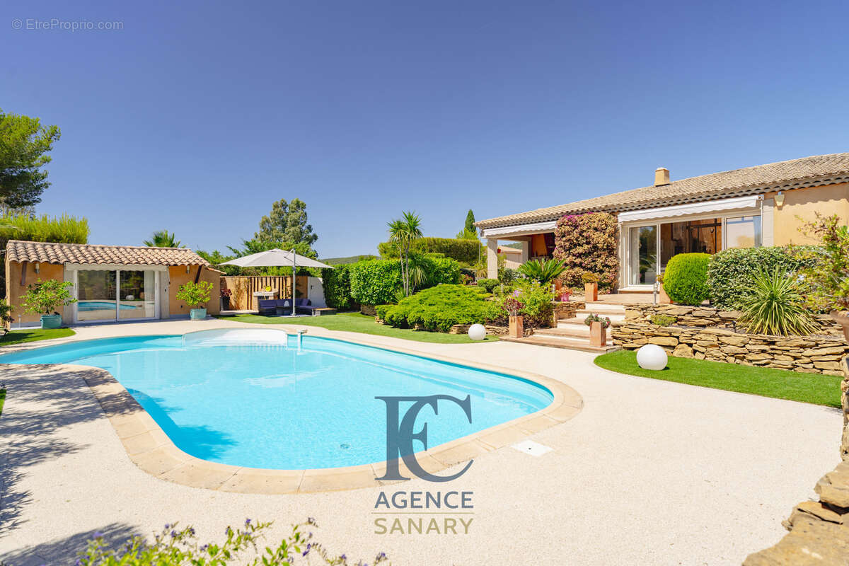 Maison à LA CADIERE-D&#039;AZUR