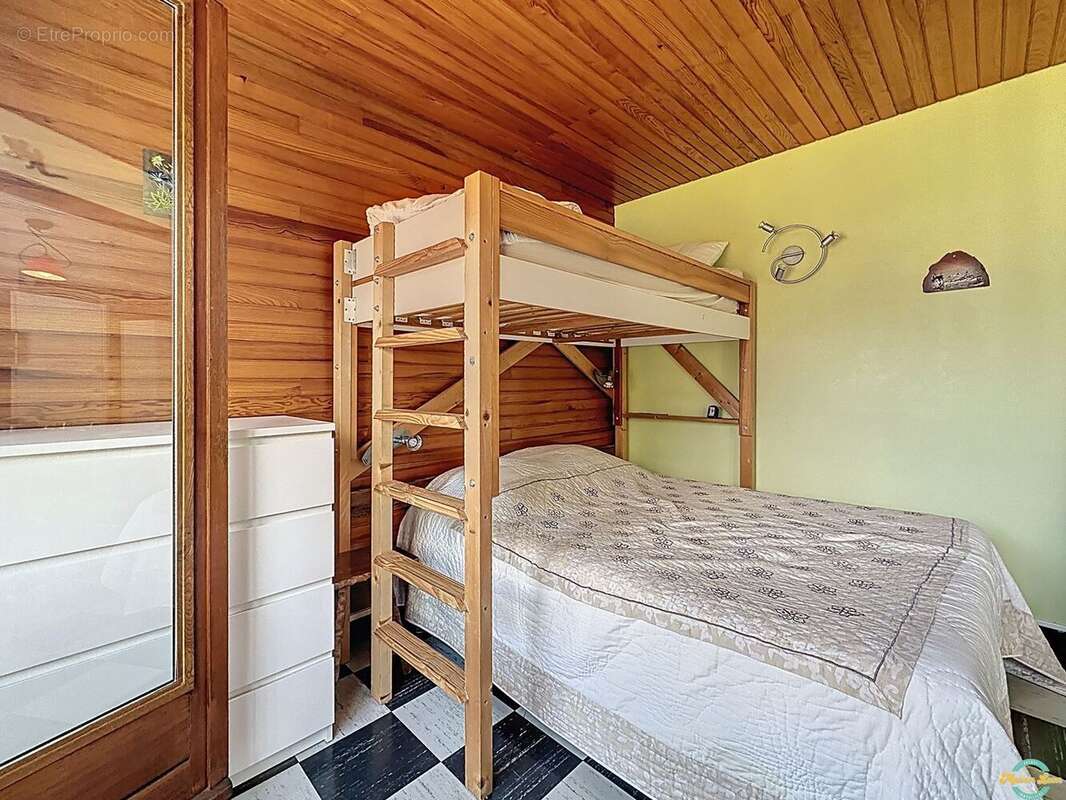 Appartement à ARACHES-LA-FRASSE
