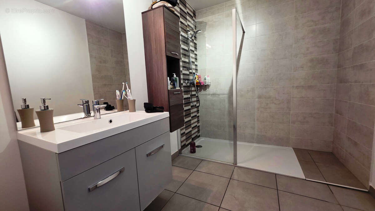 Appartement à HEYRIEUX