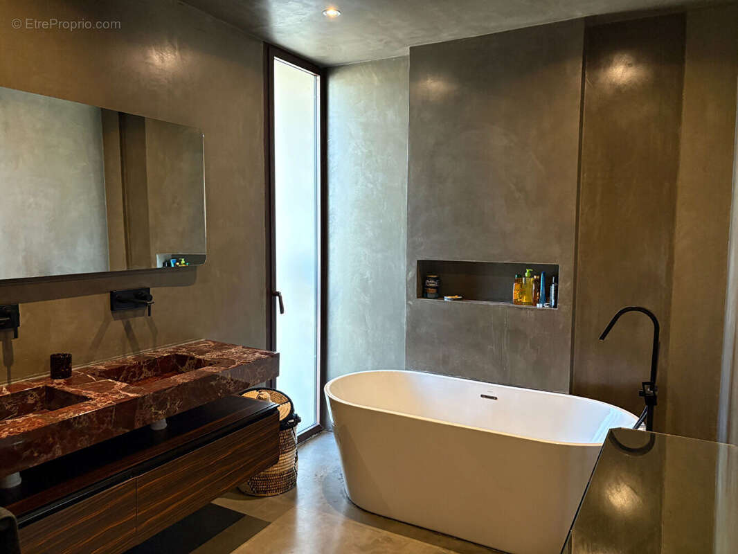 Maison à CARRY-LE-ROUET