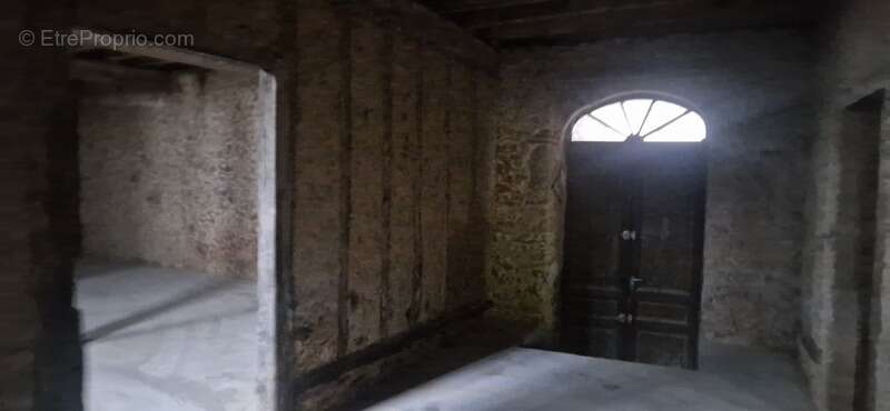 Appartement à CAZAUBON