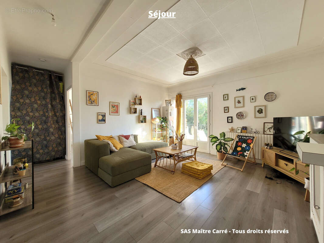Appartement à LA VALETTE-DU-VAR