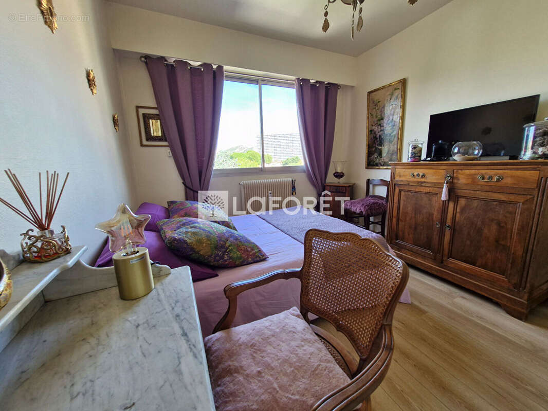 Appartement à MARSEILLE-9E