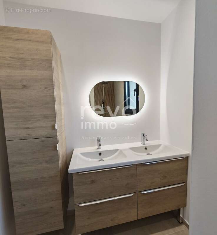 Maison à SAINT-JEAN-DE-THURIGNEUX