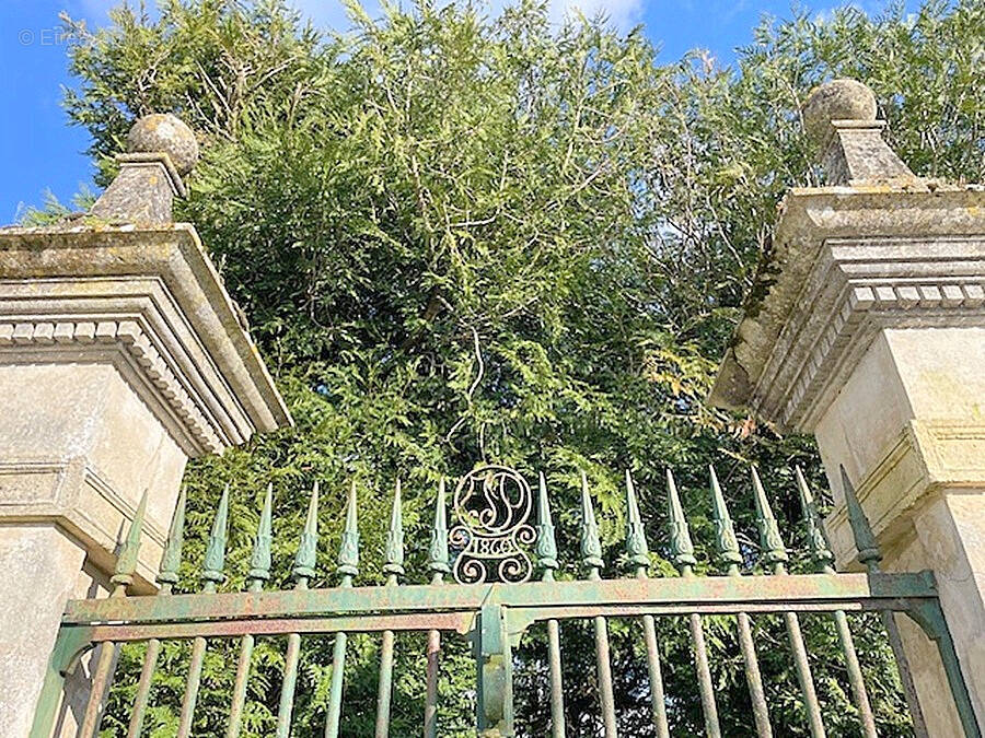 Maison à AIGREFEUILLE-D'AUNIS