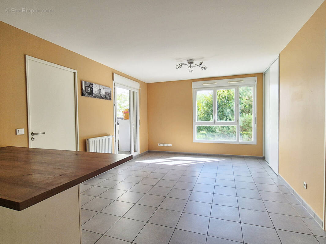 Appartement à VAULX-EN-VELIN