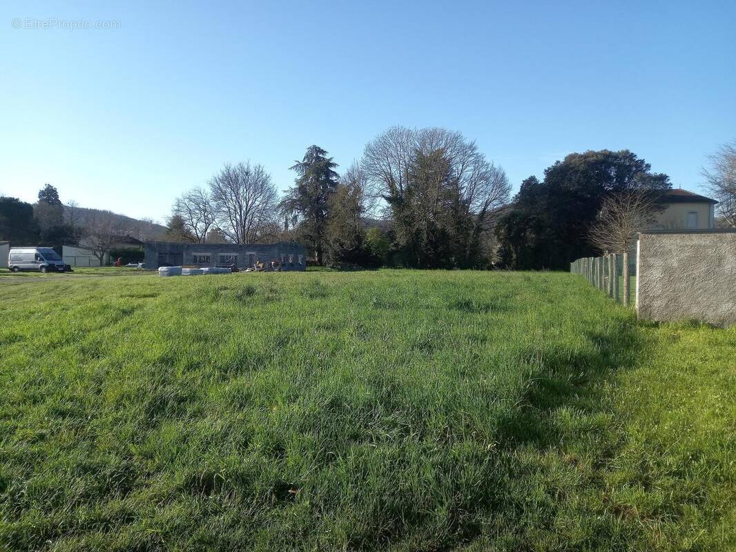 Photo 1 - Terrain à GOURDAN-POLIGNAN