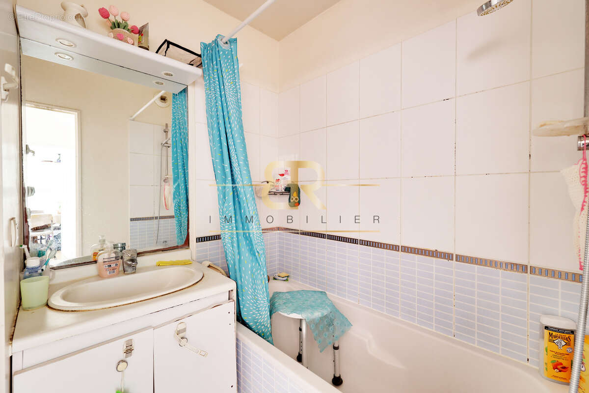 Appartement à MAISONS-ALFORT