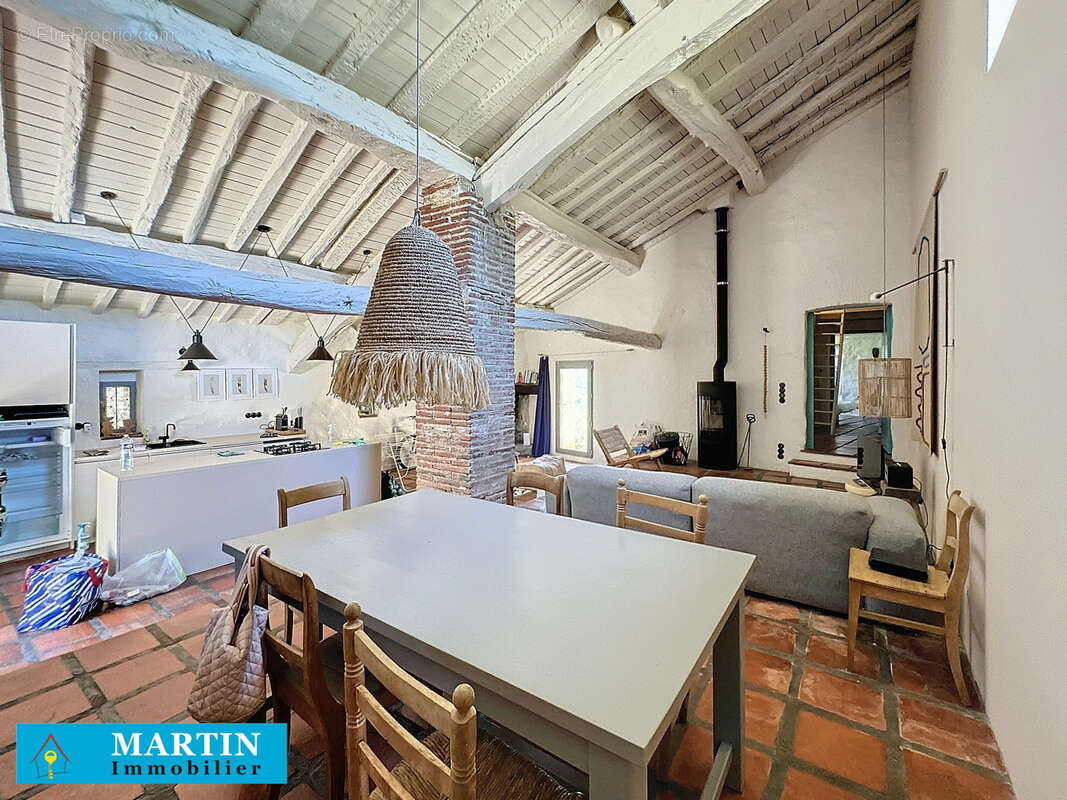 Maison à CALMEILLES