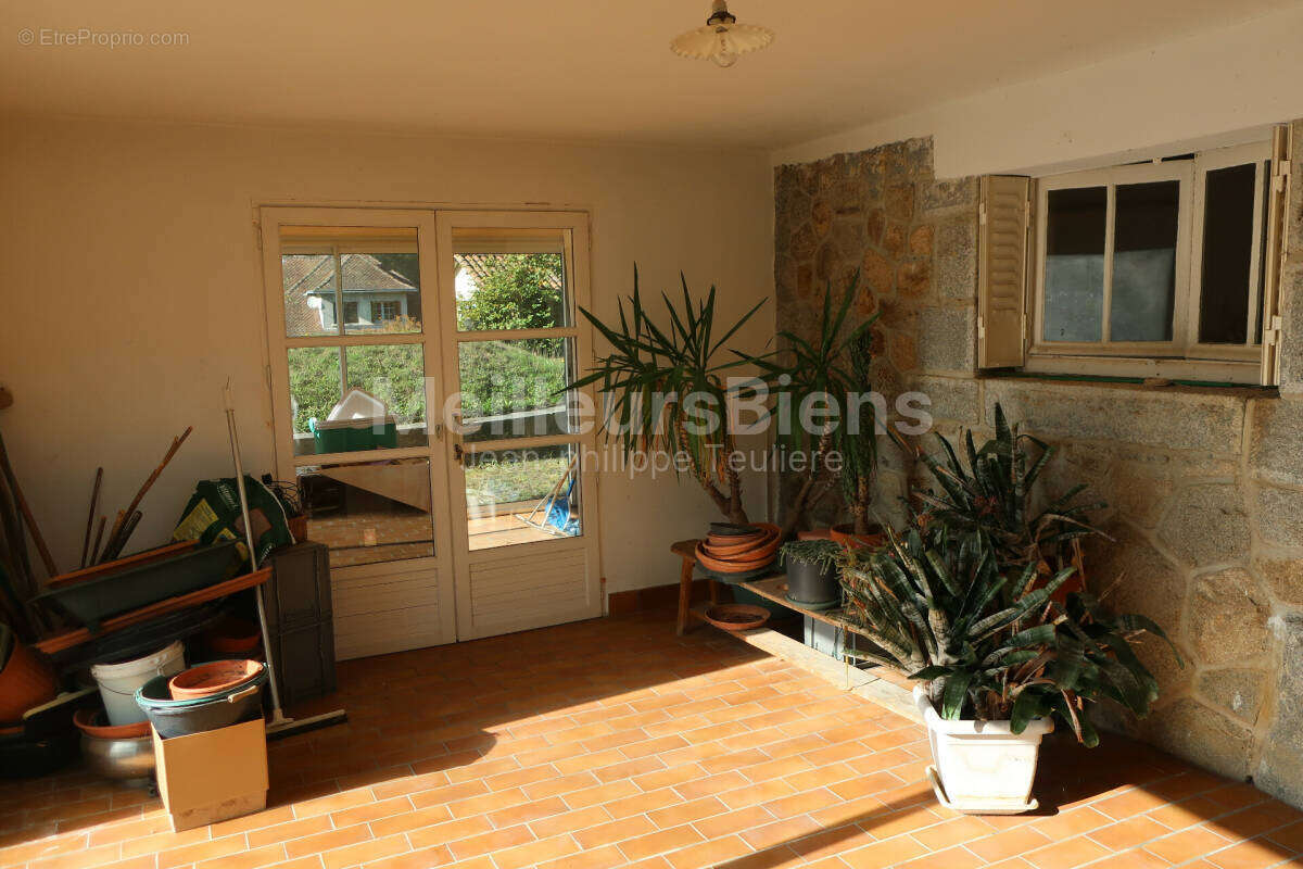 Maison à LAROQUEBROU