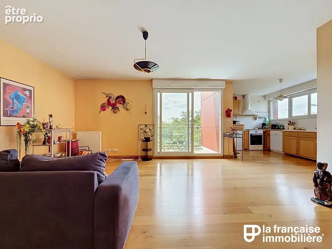 Appartement type 4 - résidence sécurisée - trois chambres - ravalement récent - montgermont - photo 2