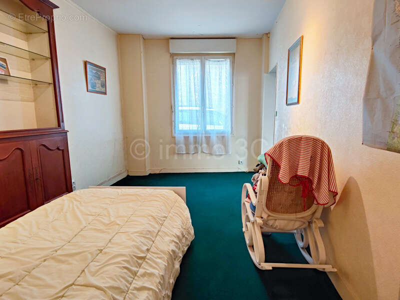 Maison à SAUZE-VAUSSAIS