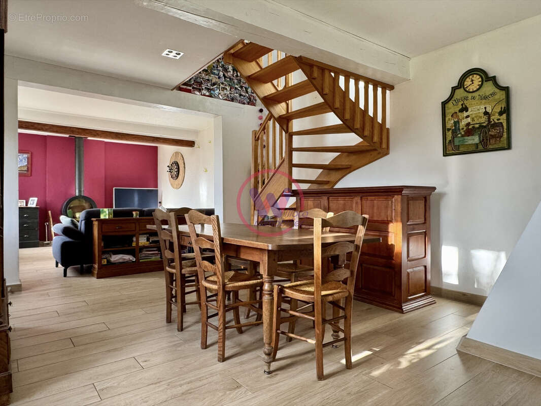 Maison à SIMENCOURT