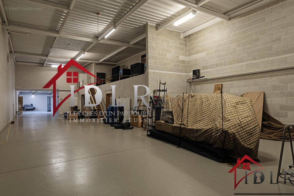 Commerce à BLETTERANS