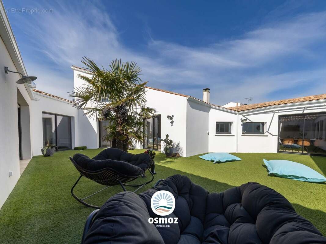 Maison à NIEUL-SUR-MER