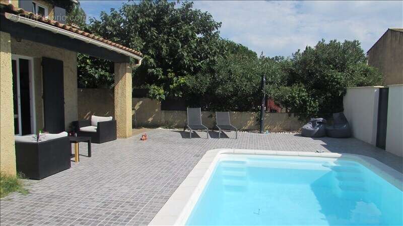 Maison à LES ANGLES