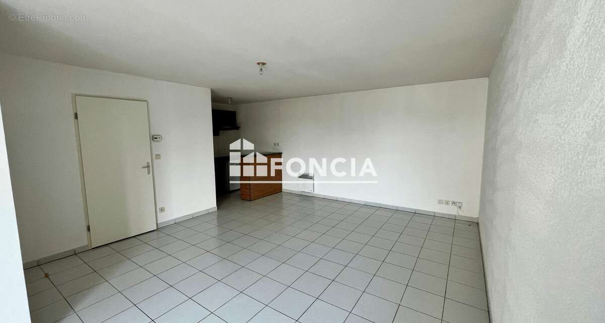 Appartement à MONTIGNY-EN-GOHELLE