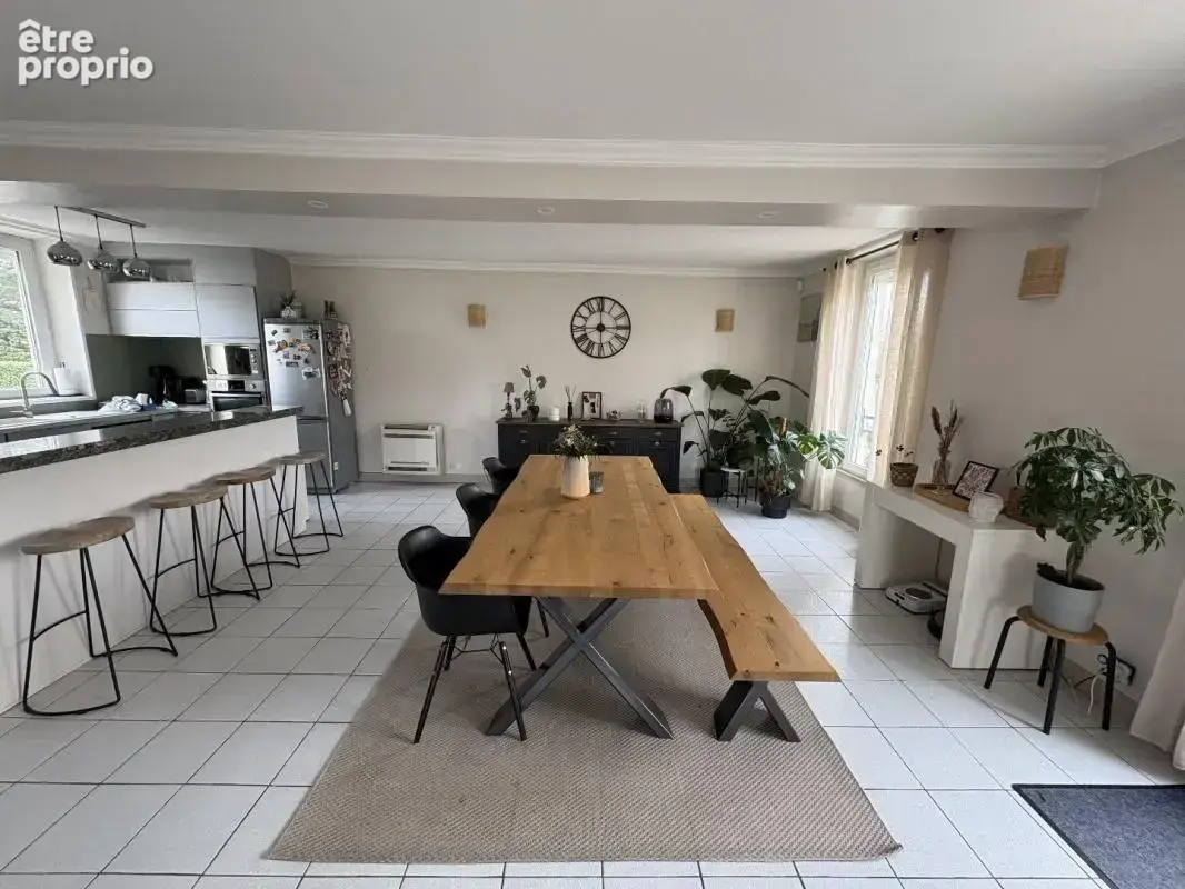 Maison 5 pièces 105 m² à vendre à Pontault-Combault (77340) - photo 2