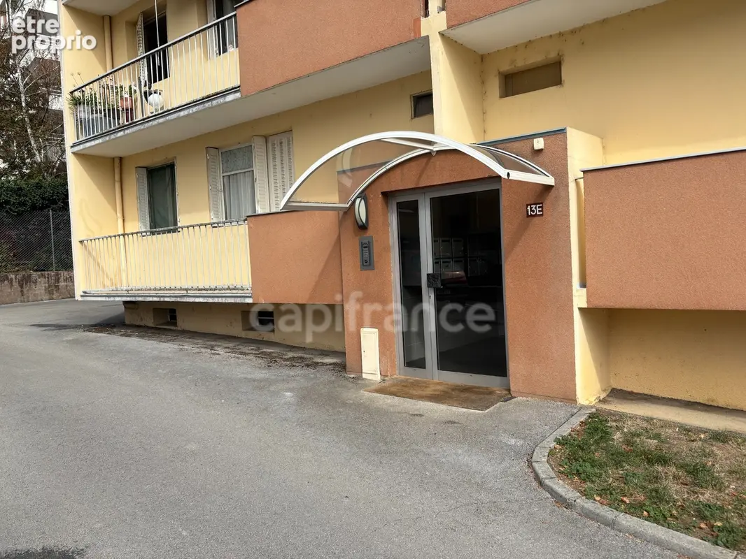  COUP DE CŒUR À BESANÇON – T3 de 55 m² avec balcon, garage et cave - photo 10