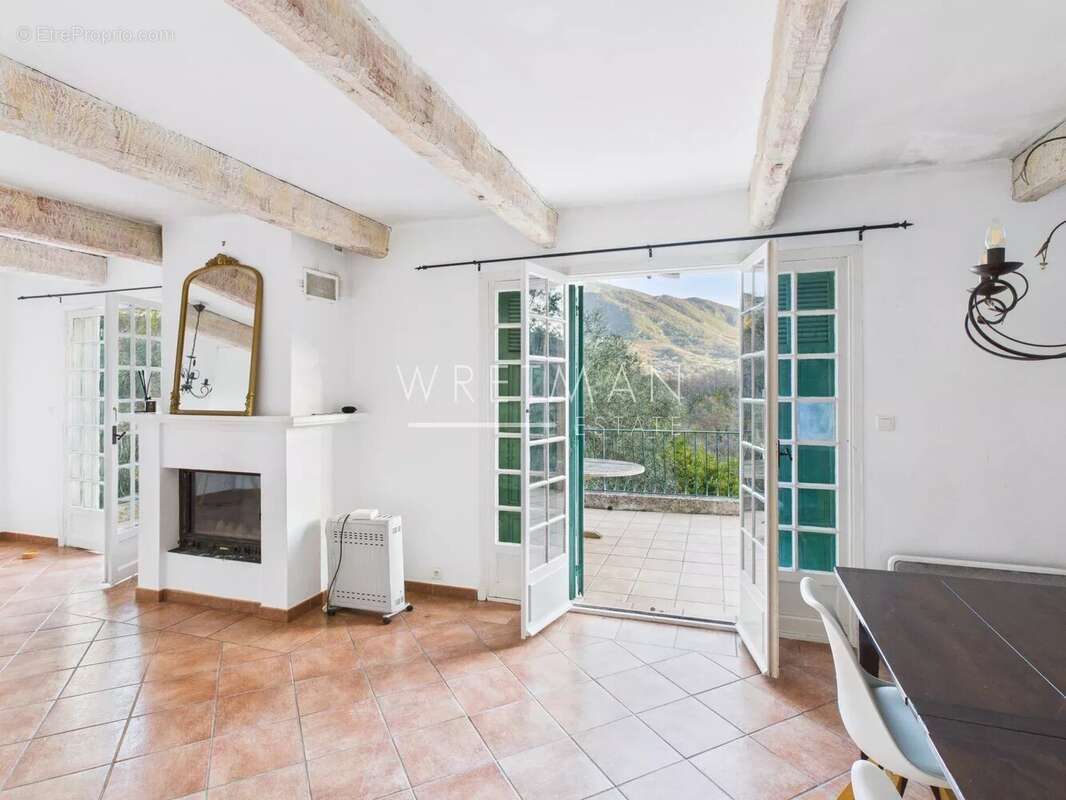 Maison à LE BAR-SUR-LOUP