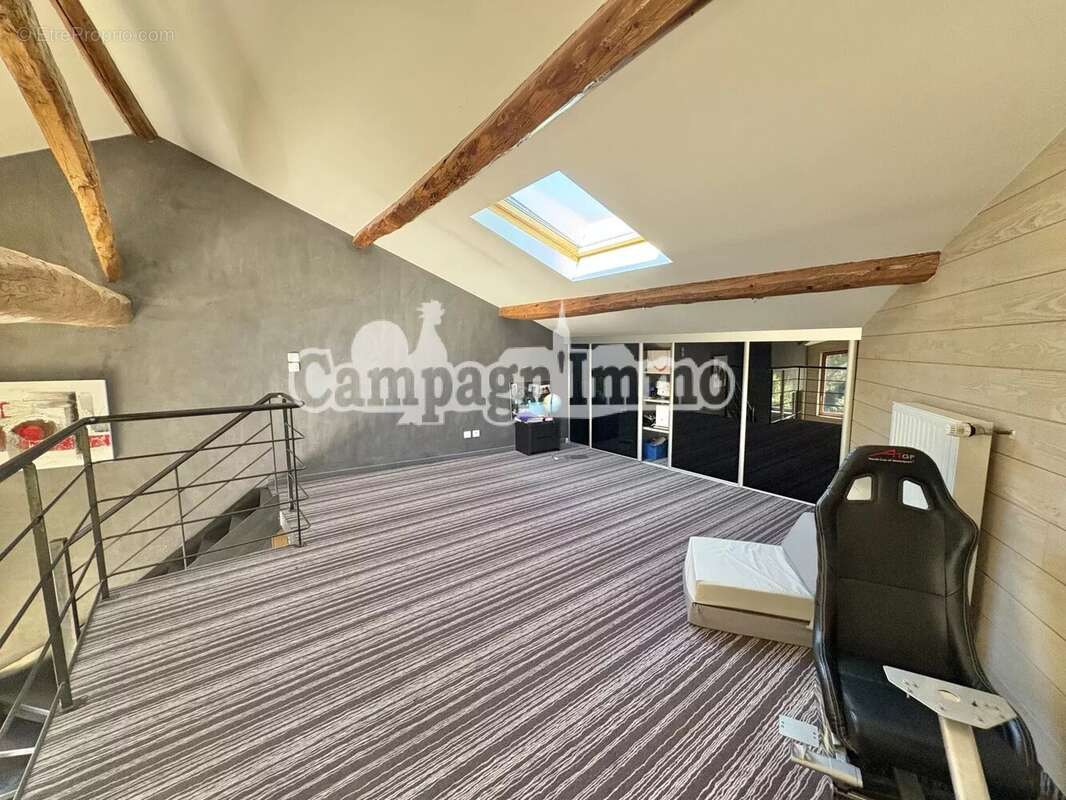 Maison à LONGESSAIGNE