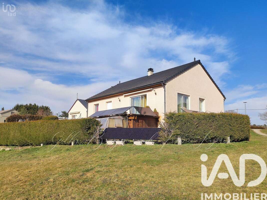 Photo 2 - Maison à RIEUTORT-DE-RANDON