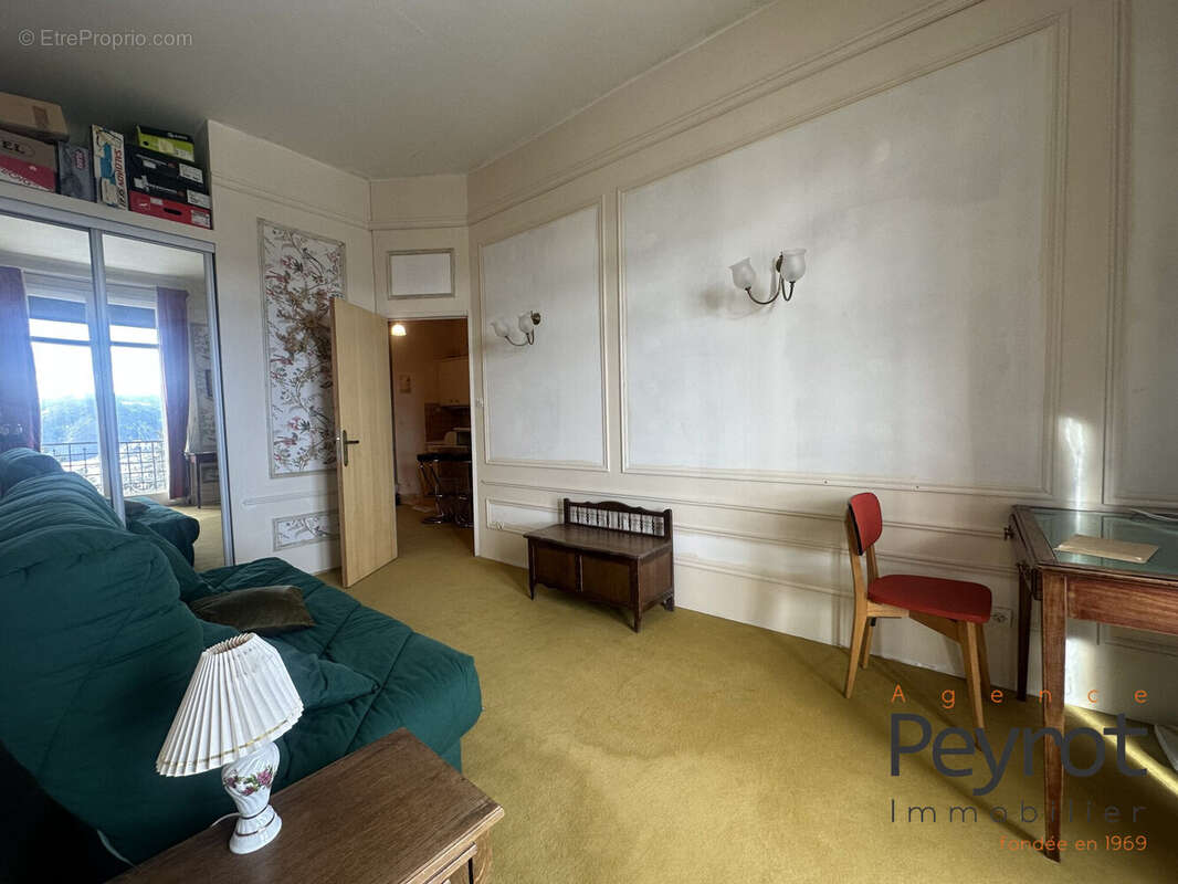 Appartement à FONT-ROMEU-ODEILLO-VIA