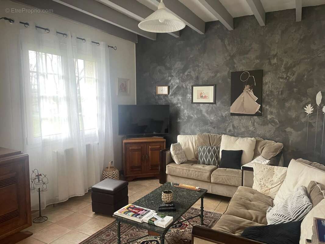 MAISON LANDAISE sur un parc arboré de 6200m2 avec sa piscine - photo 8
