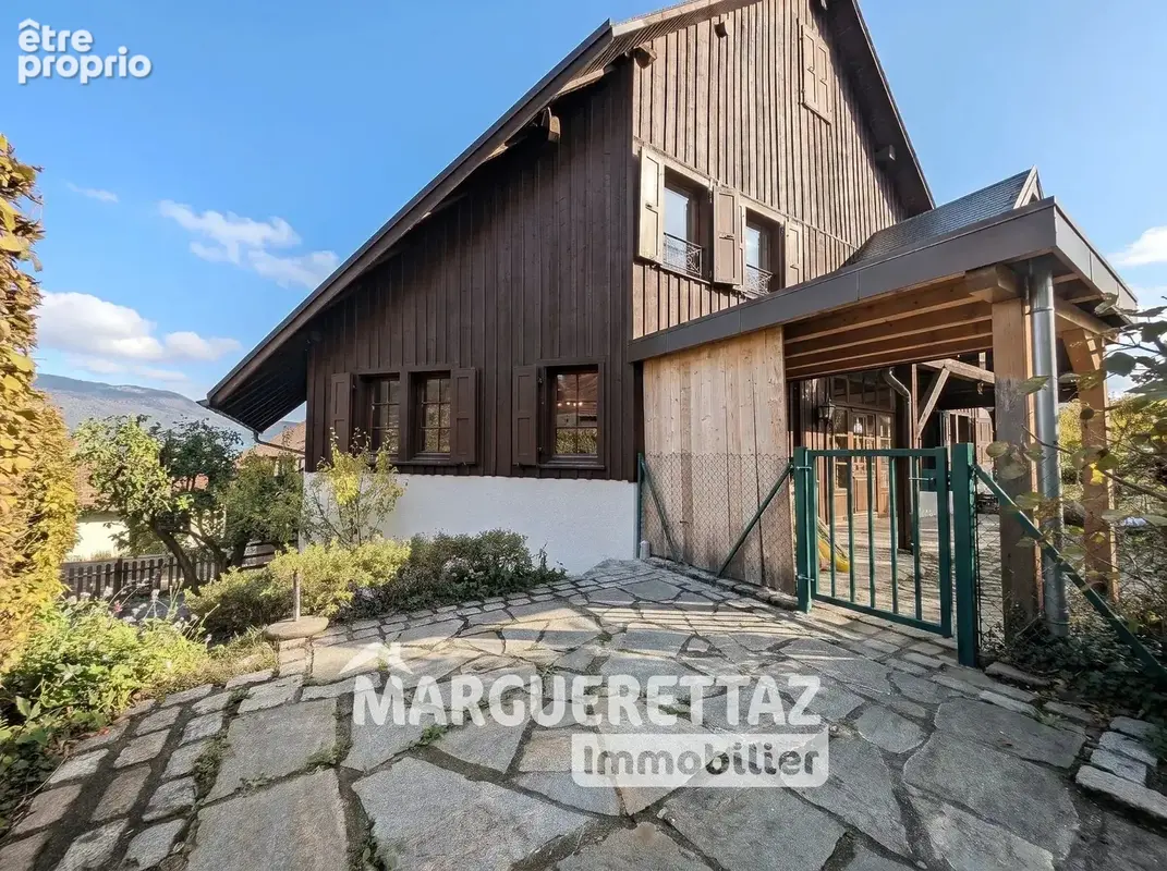 Vaste duplex de charme avec jardin, esprit maison de village - photo 12