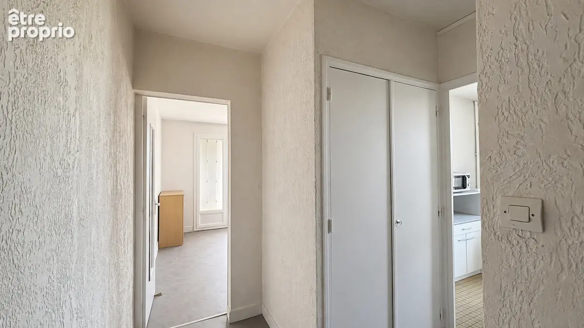 Appartement Nevers 1 pièce(s) 38 m2 - photo 3