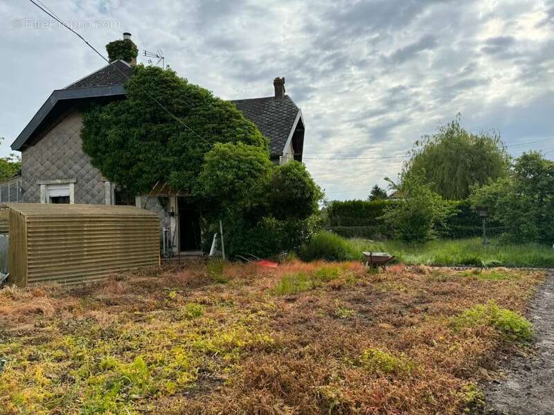 Maison à MASNIERES