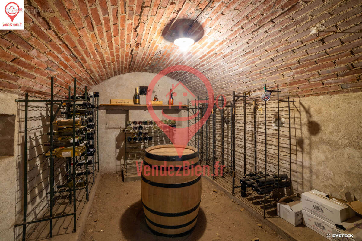 Maison à NEUVY-EN-SULLIAS