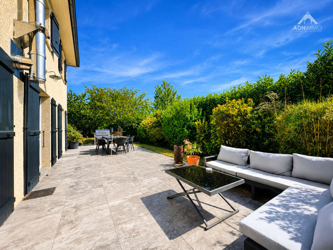 Maison 5 Pièces 156 m2 - photo 3