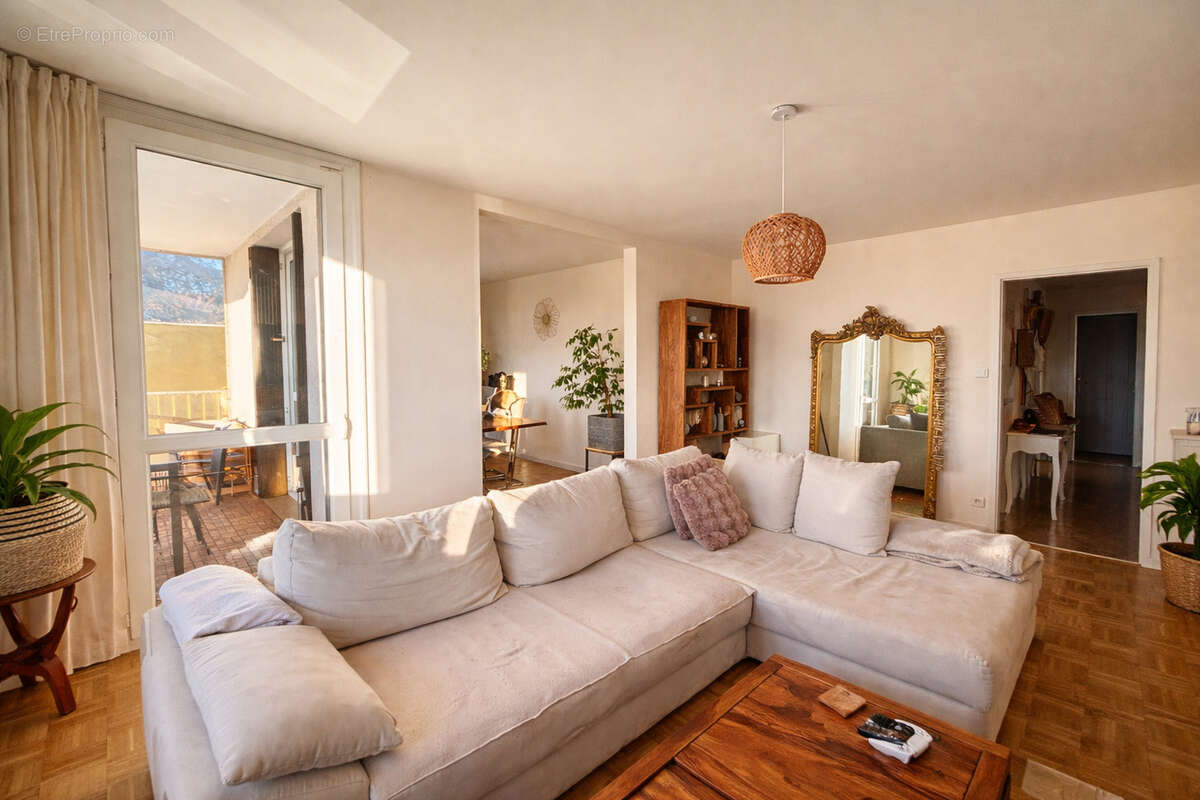 Appartement à VALENCE