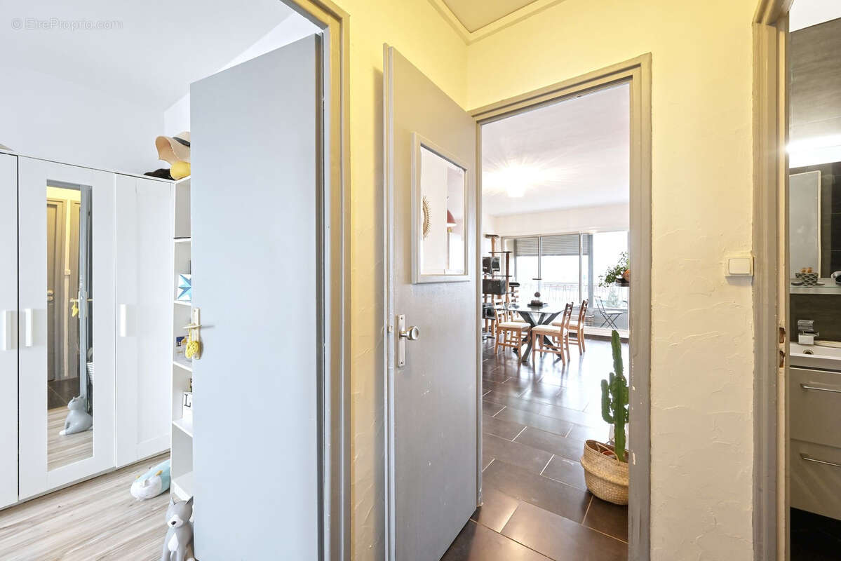 Appartement à LYON-8E
