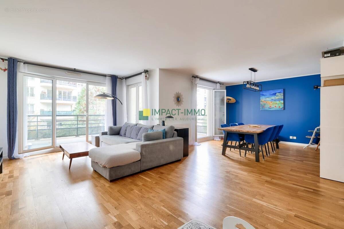 Appartement à COLOMBES