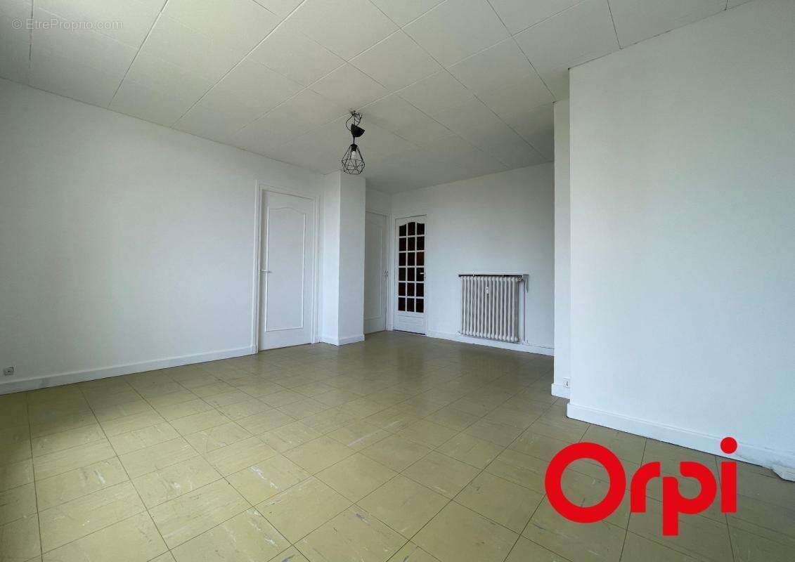 Appartement à VENISSIEUX
