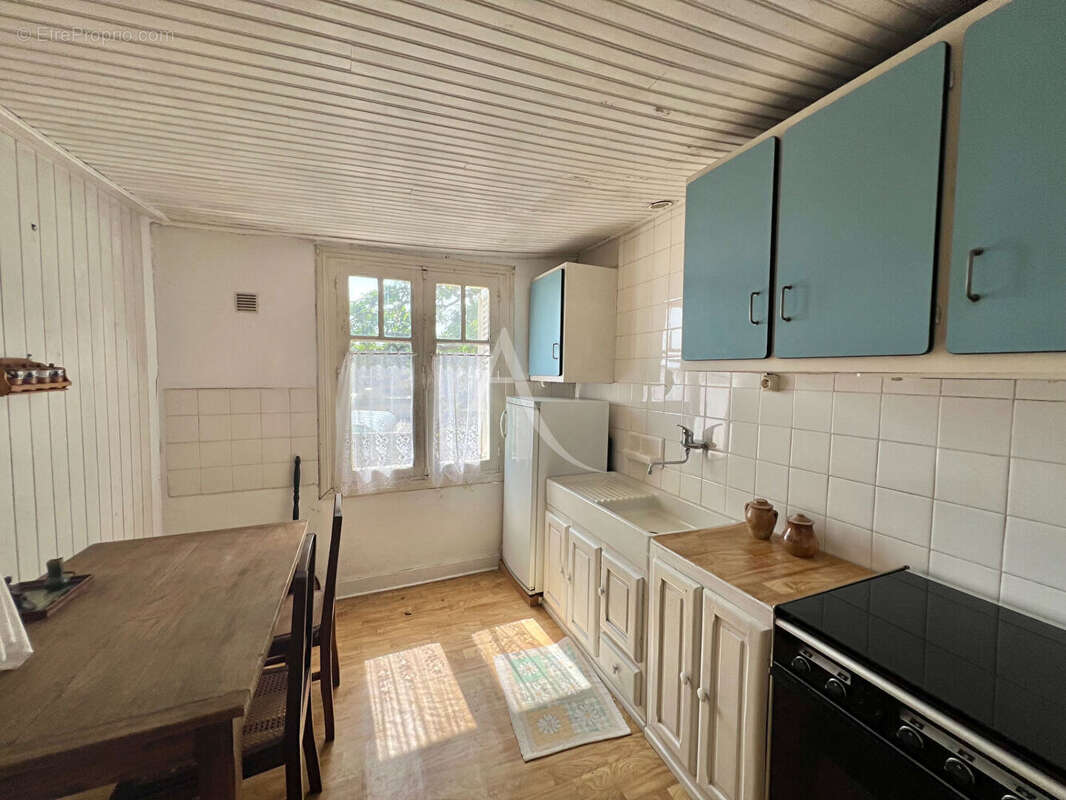 Maison à GROSBREUIL