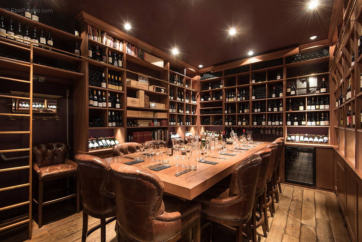 Commerce à LE LAVANDOU