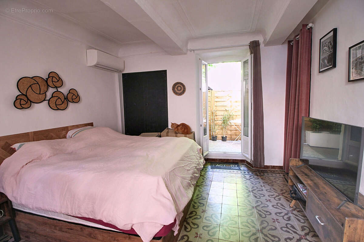 Appartement à LORGUES