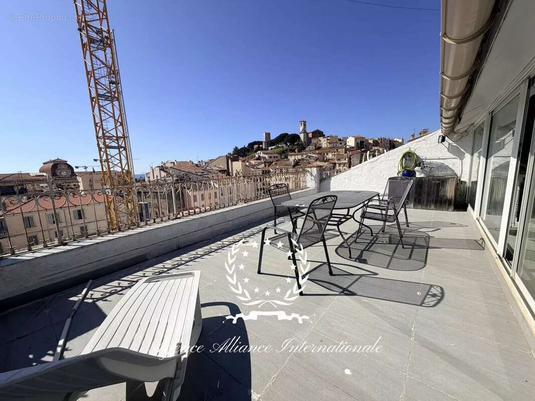 Appartement à CANNES