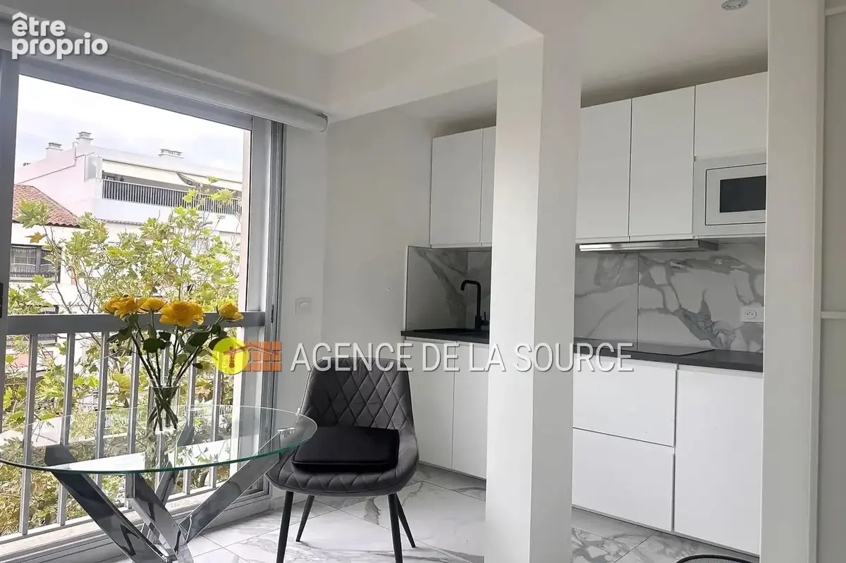 Appartement 1 pièce 32 m² à vendre à Cannes (06400) - photo 1