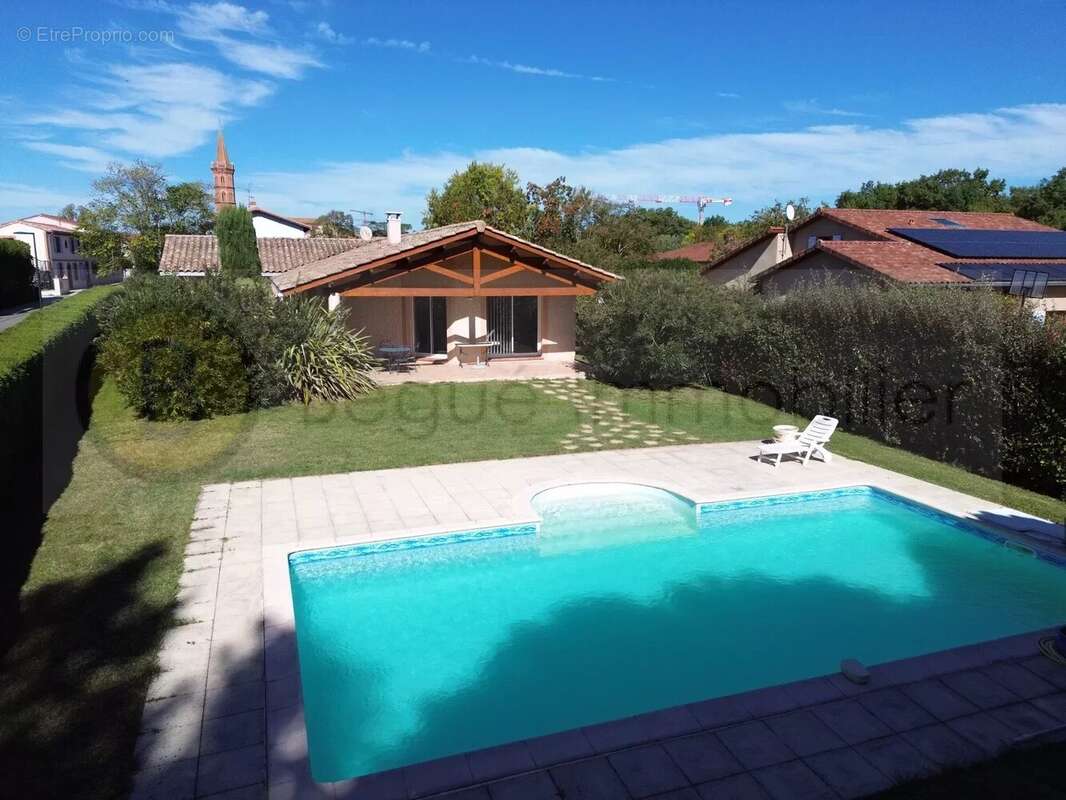 Maison de plain pied avec piscine à Brax - photo 4